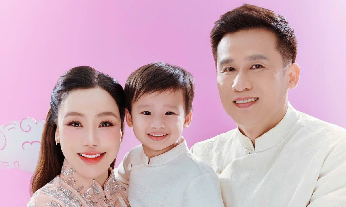 Một năm xây tổ ấm của vợ chồng Hồ Quỳnh Hương và góc nhìn từ NEW88 - hình ảnh - new88pg.vip