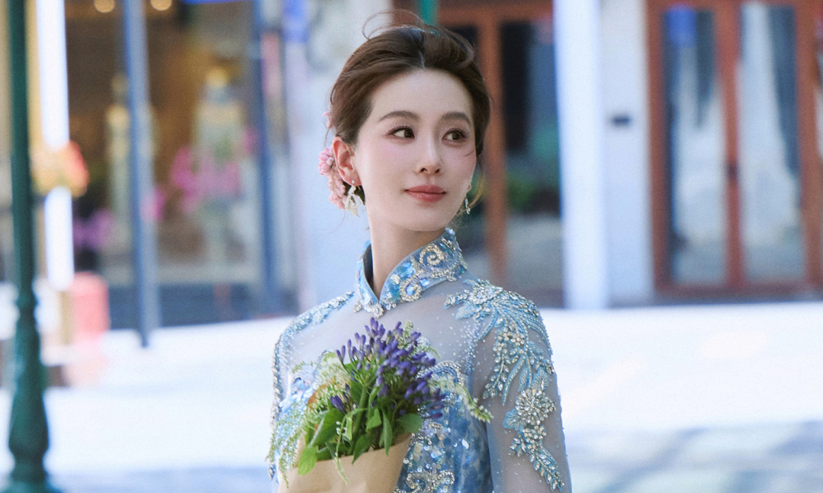 Lưu Thi Thi tỏa sáng dịu dàng giữa nắng Hà Nội, fan Việt xôn xao - hình ảnh - new88pg.vip Lưu Thi Thi tỏa sáng dịu dàng giữa nắng Hà Nội, fan Việt xôn xao - hình ảnh - new88pg.vip