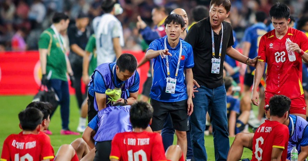 Bảo vệ ngôi vương AFF Cup 2026: Áp lực kép cho HLV Kim Sang-sik đến từ đâu? - hình ảnh - new88pg.vip Bảo vệ ngôi vương AFF Cup 2026: Áp lực kép cho HLV Kim Sang-sik đến từ đâu? - hình ảnh - new88pg.vip