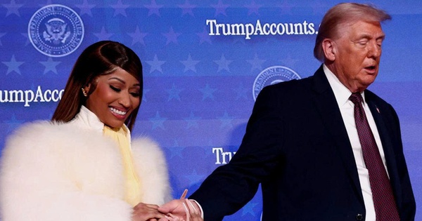 Nicki Minaj bị ‘ném đá’ vì chúc mừng sinh nhật Tổng thống Donald Trump: góc nhìn mới cho người chơi Việt - hình ảnh - new88pg.vip Nicki Minaj bị ‘ném đá’ vì chúc mừng sinh nhật Tổng thống Donald Trump: góc nhìn mới cho người chơi Việt - hình ảnh - new88pg.vip
