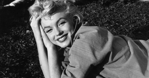 Cái chết của Marilyn Monroe: Bí ẩn chưa lời giải và góc nhìn mới từ cộng đồng NEW88 - hình ảnh - new88pg.vip