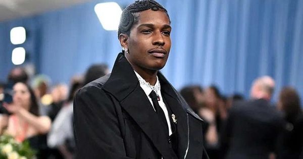 Vì sao fan đồng loạt kêu gọi Rihanna chia tay A$AP Rocky sau phát ngôn gây sốc? - hình ảnh - new88pg.vip