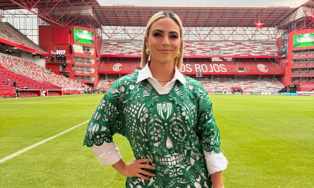 Áo World Cup lấy cảm hứng từ Lễ hội Người chết gây sốt cộng đồng cổ động viên - hình ảnh - new88pg.vip