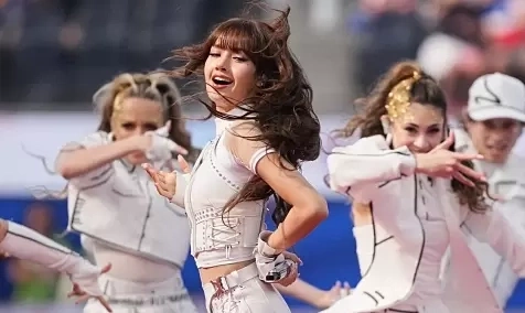 Lisa khuấy động lễ khai mạc World Cup 2026 tại Mỹ với màn trình diễn bốc lửa - hình ảnh - new88pg.vip Lisa khuấy động lễ khai mạc World Cup 2026 tại Mỹ với màn trình diễn bốc lửa - hình ảnh - new88pg.vip