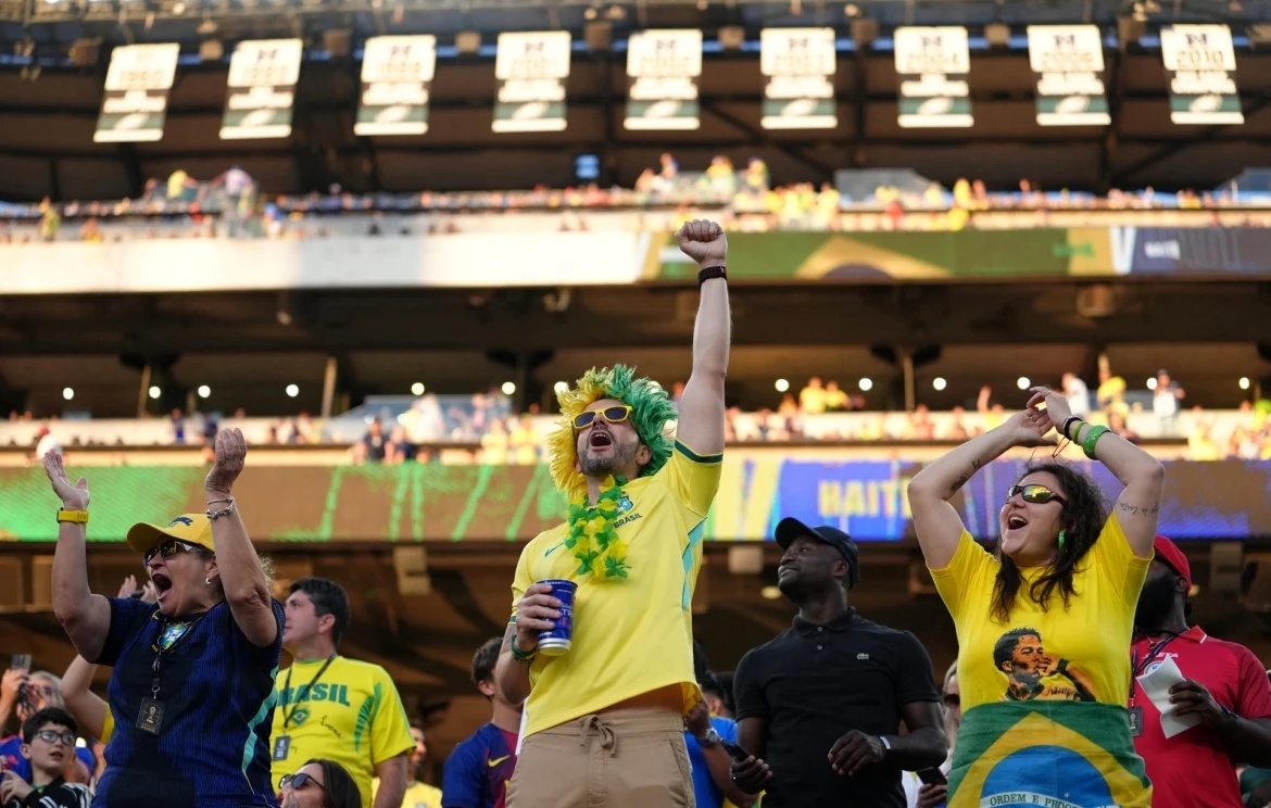 NEW88 uy tín đồng hành cùng fan bóng đá Việt trong trận Brazil vs Haiti - hình ảnh - new88pg.vip NEW88 uy tín đồng hành cùng fan bóng đá Việt trong trận Brazil vs Haiti - hình ảnh - new88pg.vip