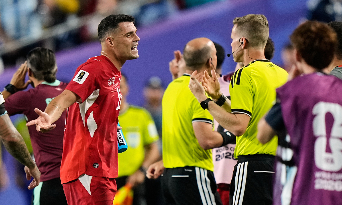 Đội trưởng Thụy Sĩ: ‘Trọng tài phá hỏng trận đấu với Argentina’: góc nhìn mới cho người chơi Việt - hình ảnh - new88pg.vip